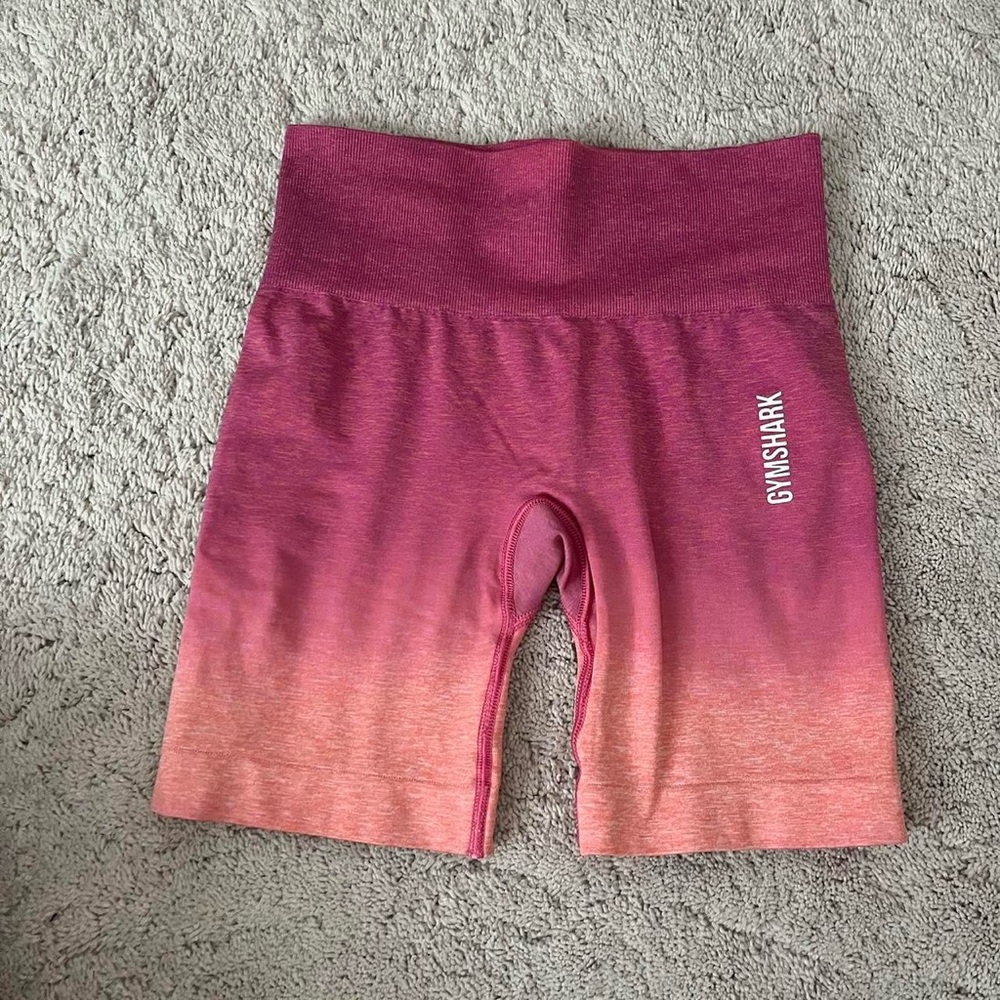 PINK GYMSHARK CYCLING / BIKER SHORTS